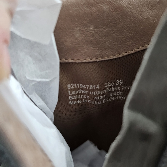 Dansko Hartley Boots - Picture 10 of 11